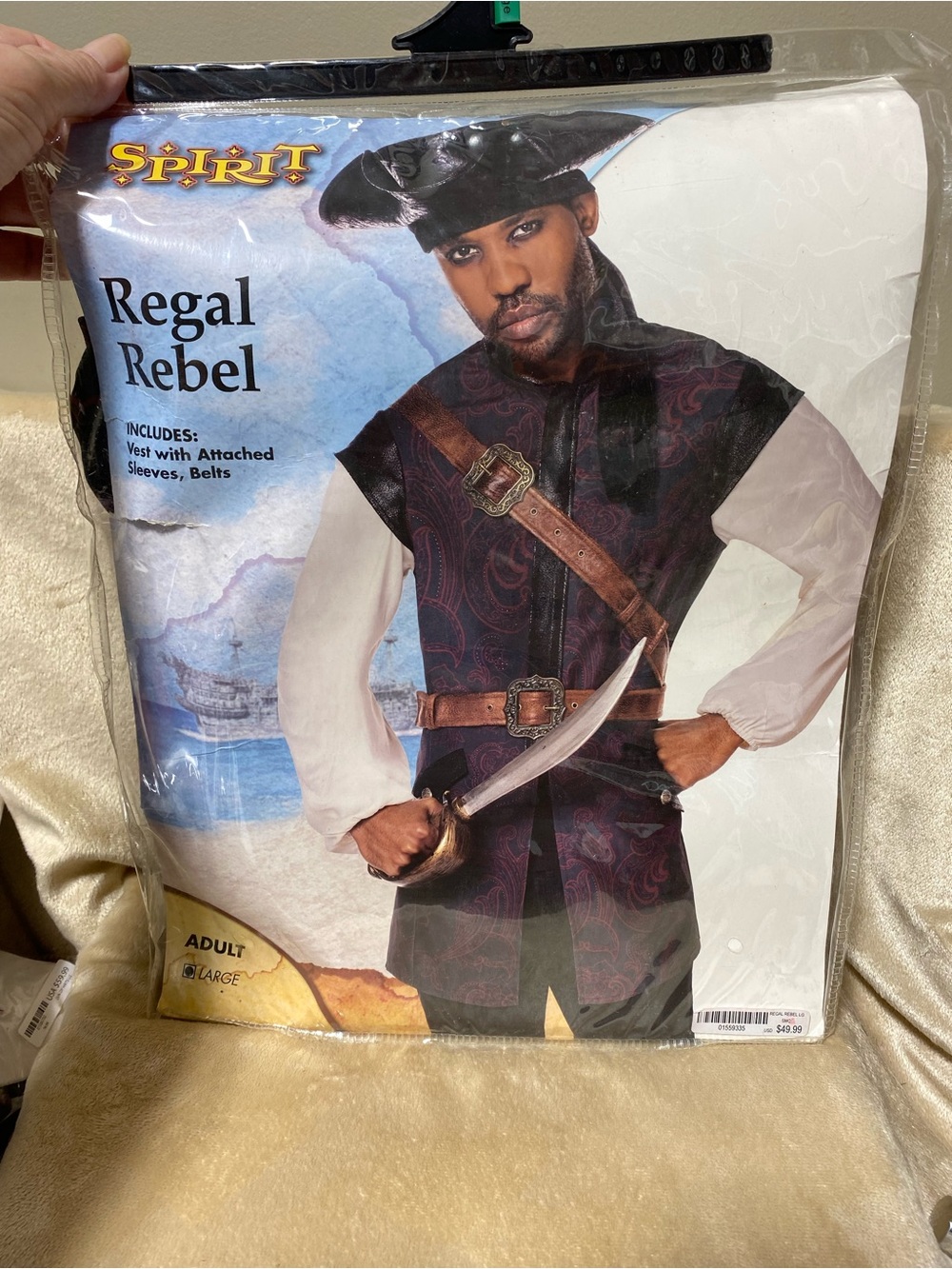 Spirit Halloween Adult Regal Rebel Size
Large